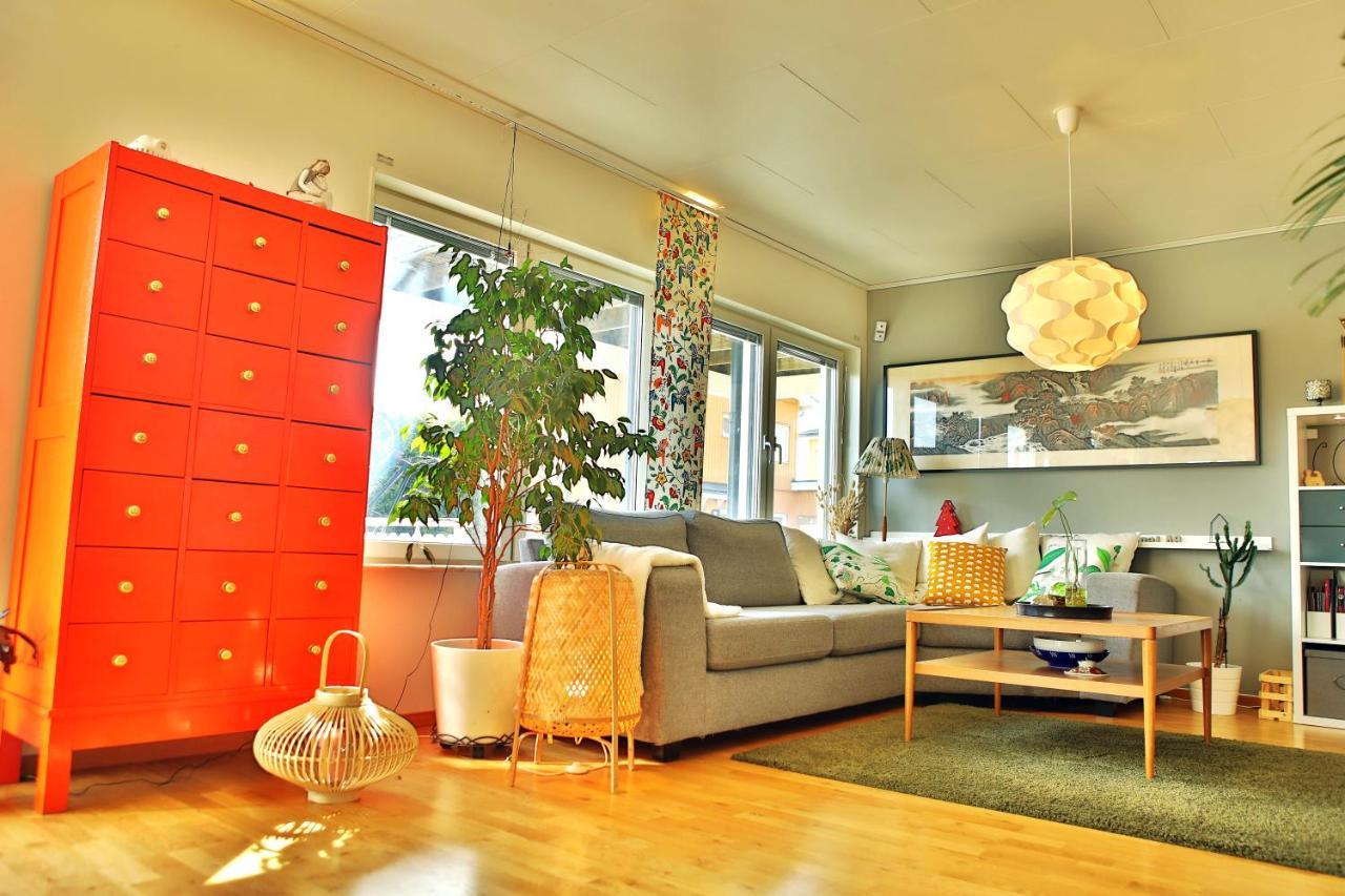 Nordic Lights Villa Сигтуна Экстерьер фото